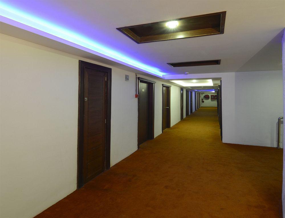 Hotel Atithi Agra  Exterior foto